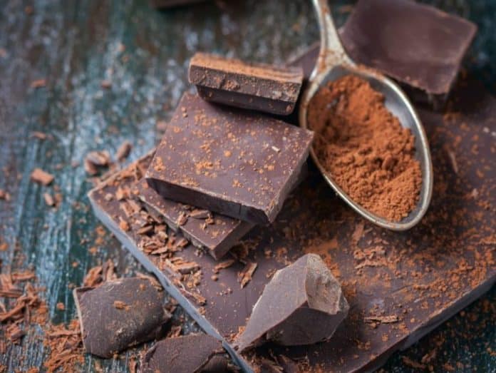 cioccolato fondente fa bene alla salute